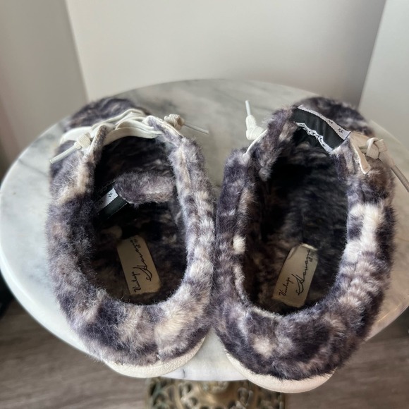 Vintage Havanas Snuggle Faux Fur Mules (Sz 10) - Picture 6 of 8